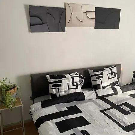 Petit Nid Doue * Frameries